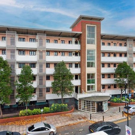 Bright, Nice Interior, Close To The City, 2 Bedroom Apartment Londres Exterior foto
